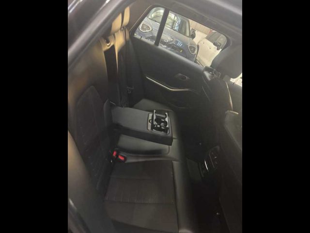 BMW 318 usata, con Sedile posteriore sdoppiato