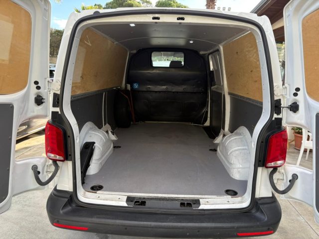 VOLKSWAGEN Transporter usata, con Controllo automatico clima
