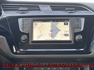 VOLKSWAGEN Touran usata, con Park Distance Control