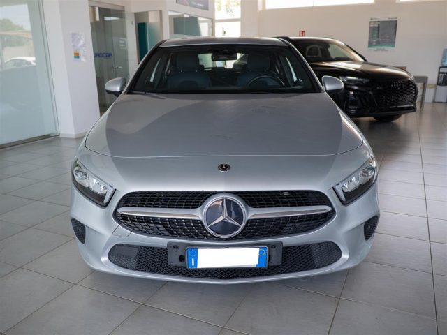 MERCEDES-BENZ B 180 usata, con Airbag
