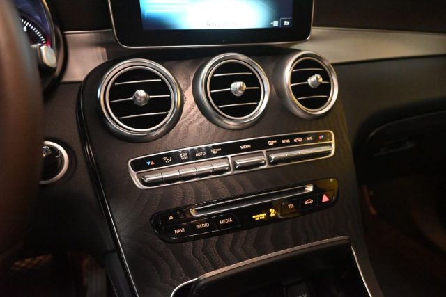 MERCEDES-BENZ GLC 220 usata 257