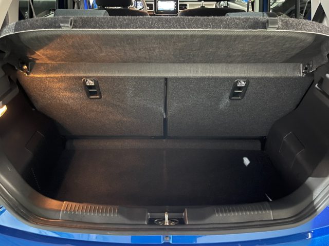 SUZUKI Ignis usata, con Sistema di navigazione