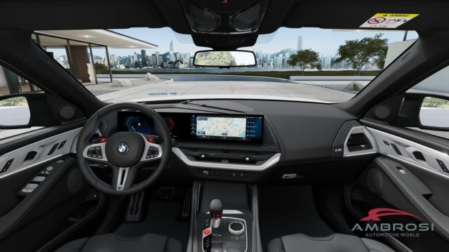 BMW XM usata 8