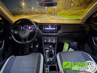 VOLKSWAGEN T-Roc usata, con Apple CarPlay