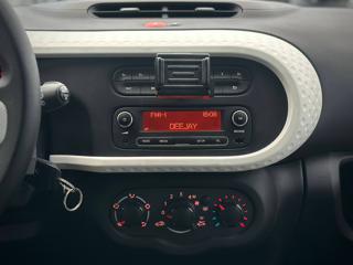 RENAULT Twingo usata 19