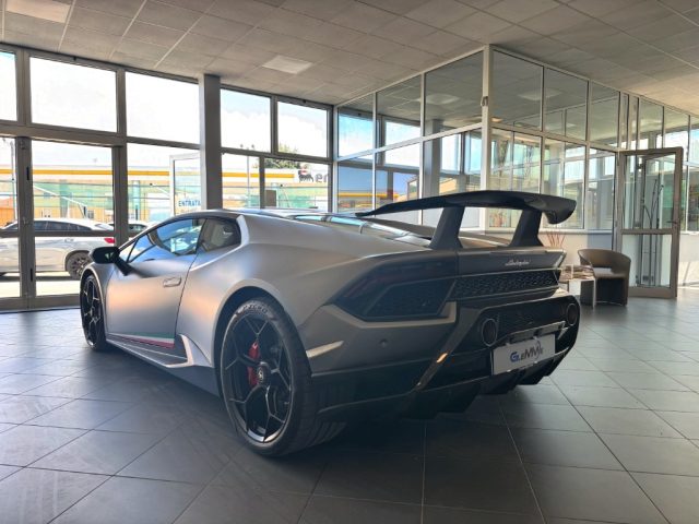 LAMBORGHINI Huracan usata, con Boardcomputer