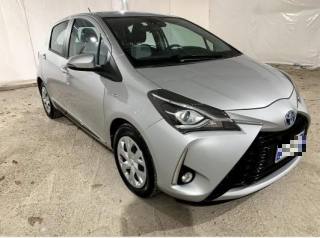 TOYOTA Yaris usata, con Airbag laterali