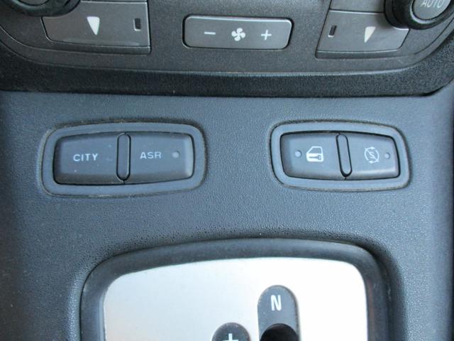 LANCIA Ypsilon usata 10