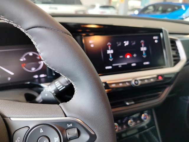 OPEL Grandland usata 26