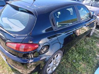 ALFA ROMEO 147 usata, con Airbag laterali