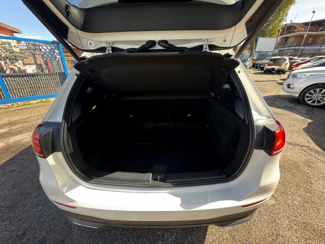 MERCEDES-BENZ B 200 usata, con Sistema di navigazione