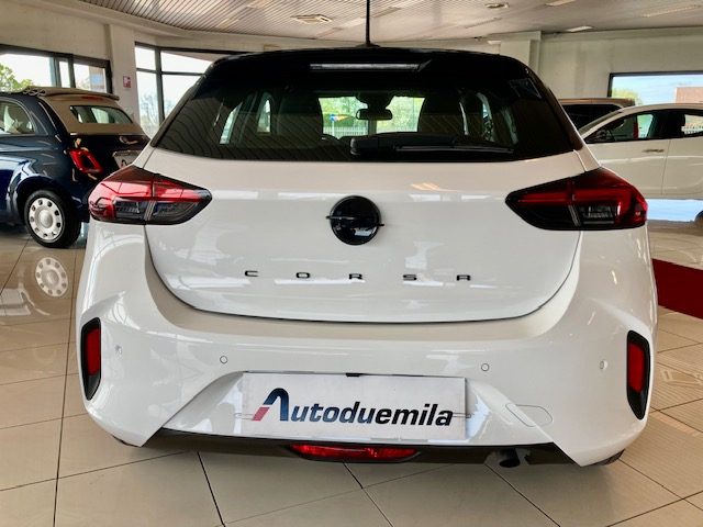 OPEL Corsa usata, con Boardcomputer