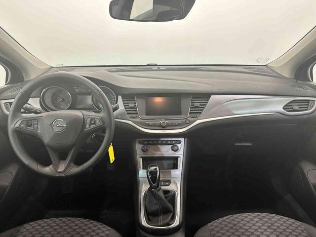 OPEL Astra usata, con Autoradio