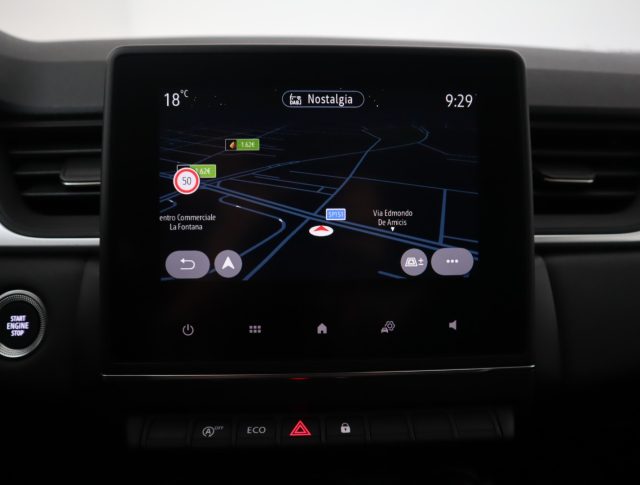 RENAULT Captur usata, con Autoradio digitale