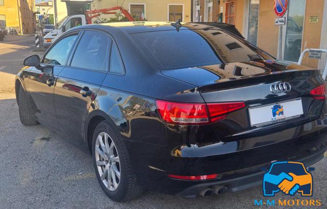 AUDI A4 usata, con Airbag laterali