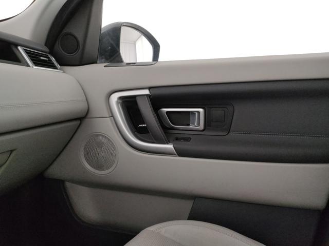 LAND ROVER Discovery Sport usata, con Fari LED