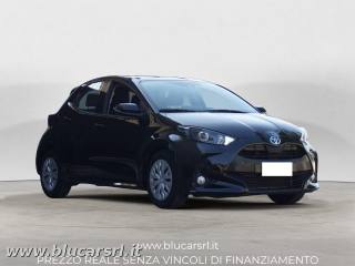TOYOTA Yaris usata 2