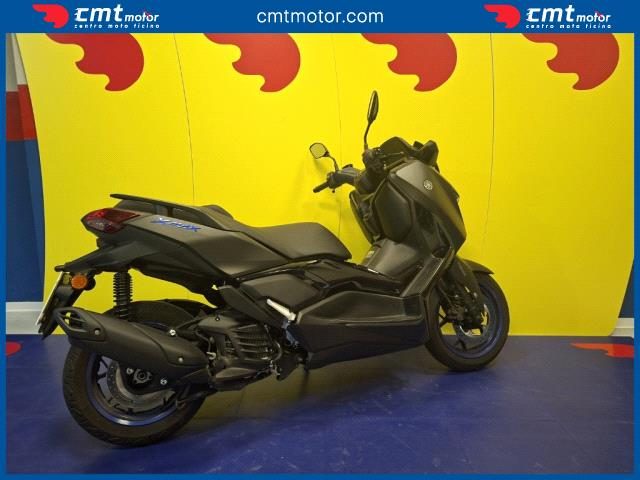 YAMAHA X-Max 125 usata 2
