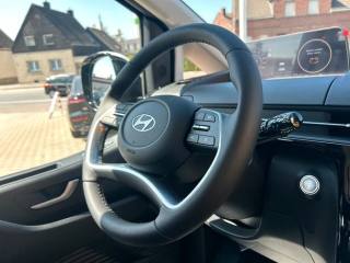 HYUNDAI Staria usata, con Sensore di pioggia
