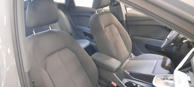AUDI Q4 e-tron usata, con Controllo elettronico della corsia
