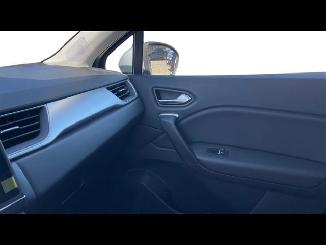 RENAULT Captur usata, con Volante in pelle