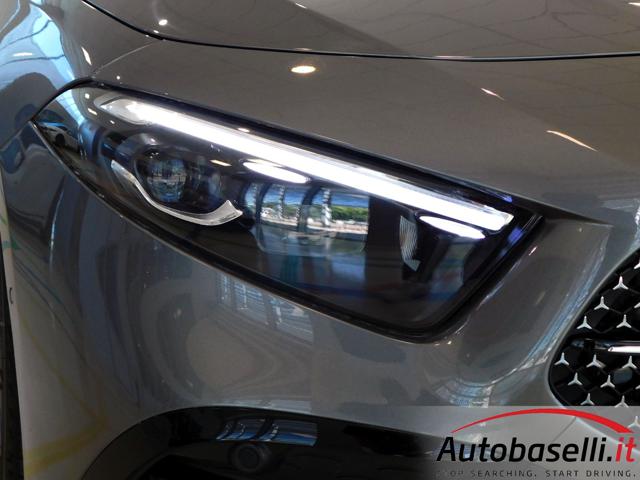 MERCEDES-BENZ A 180 usata, con Leve al volante