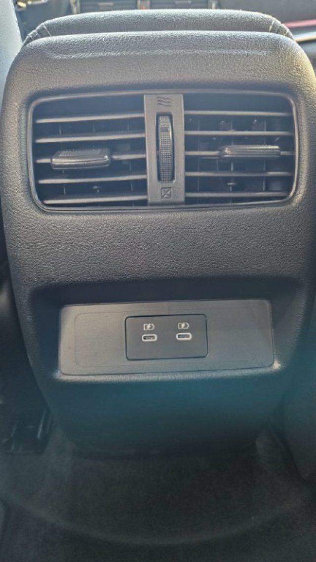 NISSAN Qashqai usata, con Controllo elettronico della corsia