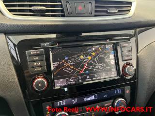 NISSAN Qashqai usata, con Park Distance Control