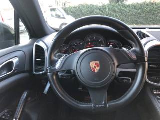 PORSCHE Cayenne usata, con Specchietti laterali elettrici