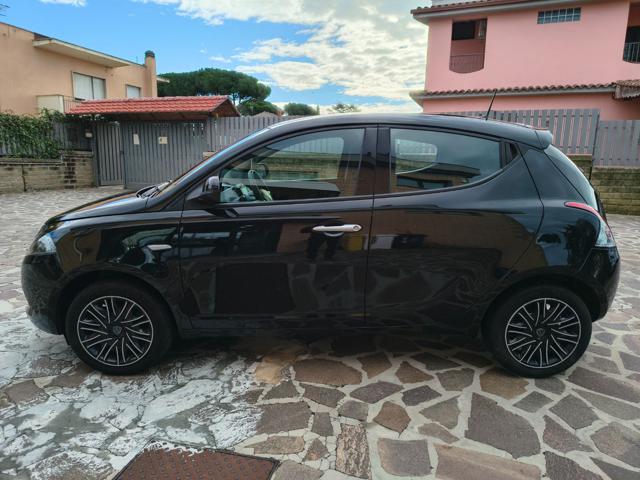 LANCIA Ypsilon usata, con Controllo trazione