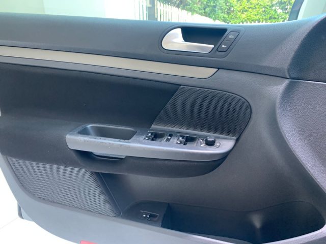 VOLKSWAGEN Golf usata, con Lettore CD