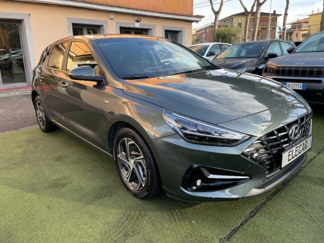 HYUNDAI i30 usata, con Airbag laterali