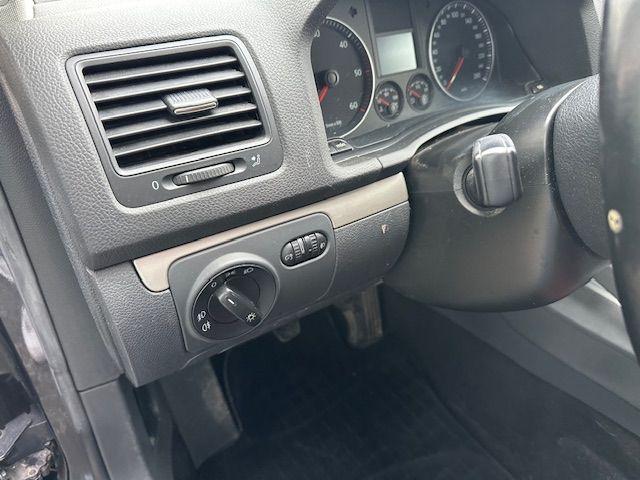 VOLKSWAGEN Golf usata, con Sedile posteriore sdoppiato