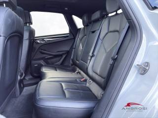 PORSCHE Macan usata 9