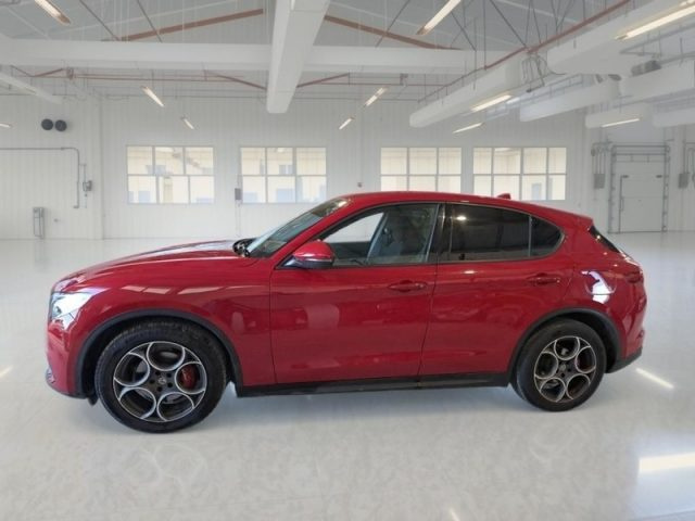 ALFA ROMEO Stelvio usata, con Autoradio