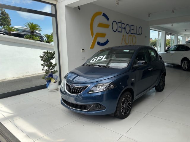 LANCIA Ypsilon usata, con Airbag