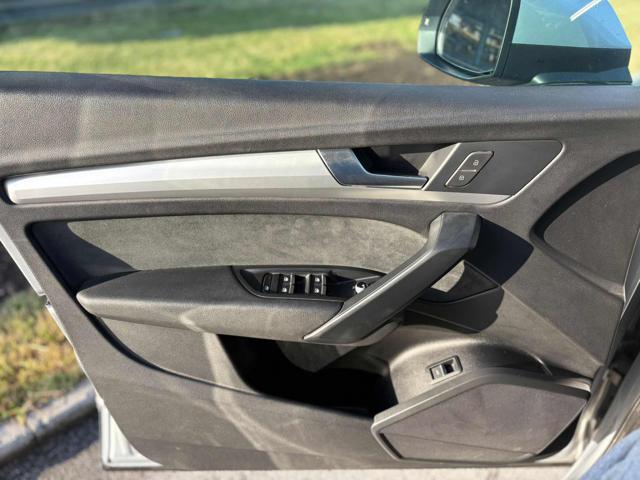 AUDI Q5 usata, con Sedile posteriore sdoppiato