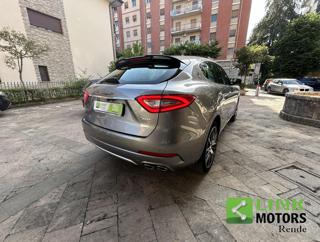 MASERATI Levante usata, con Autoradio