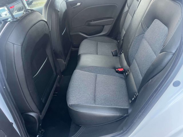 RENAULT Clio usata, con Boardcomputer