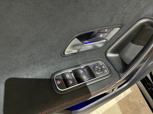 MERCEDES-BENZ A 180 usata, con Controllo trazione