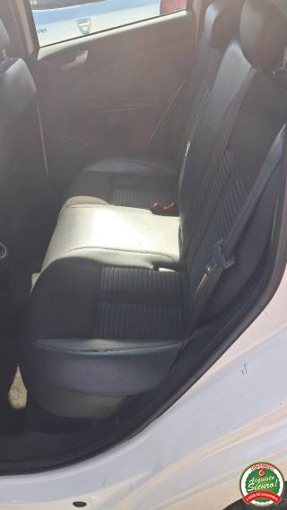 ALFA ROMEO Giulietta usata, con Alzacristalli elettrici