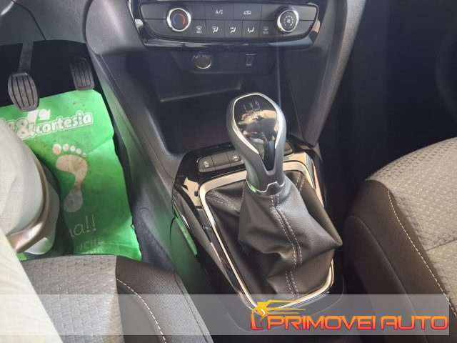 OPEL Corsa usata, con Climatizzatore