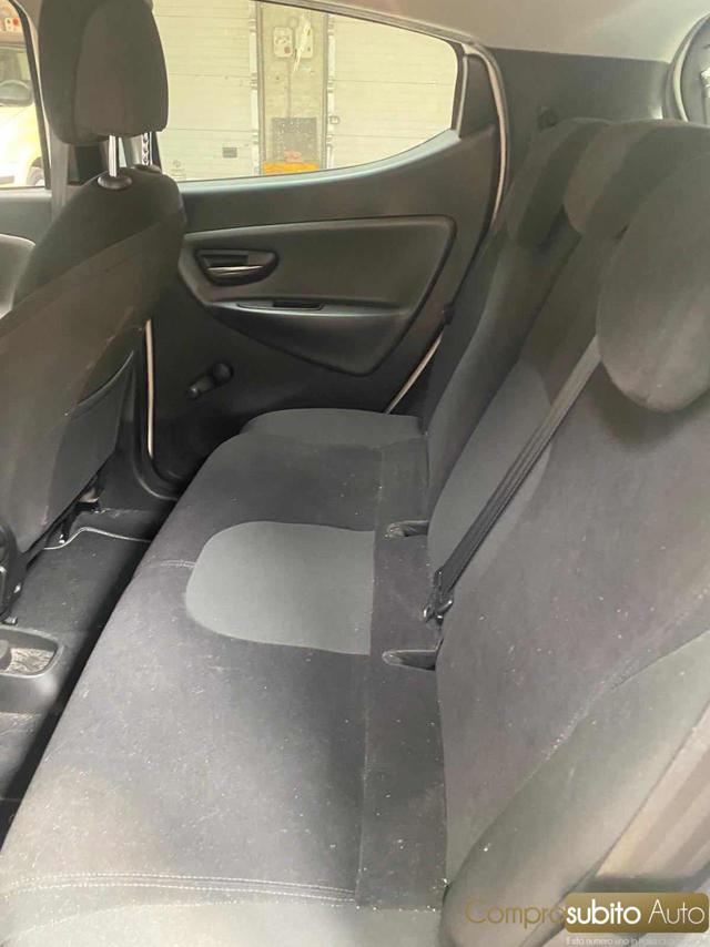 LANCIA Ypsilon usata 20