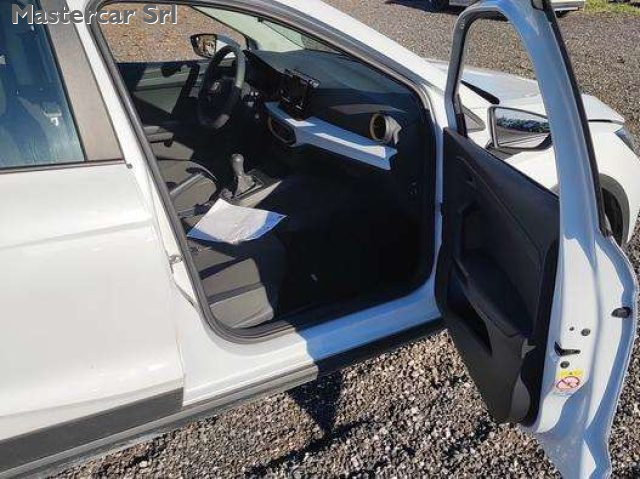 SEAT Arona usata, con Autoradio