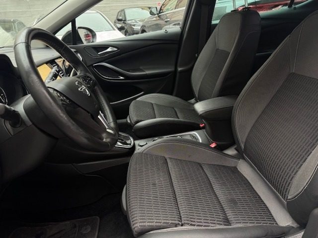 OPEL Astra usata, con Controllo trazione