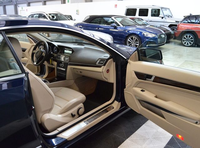 MERCEDES-BENZ E 200 usata, con Airbag laterali