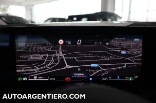 MERCEDES-BENZ GLA 180 usata, con Autoradio digitale