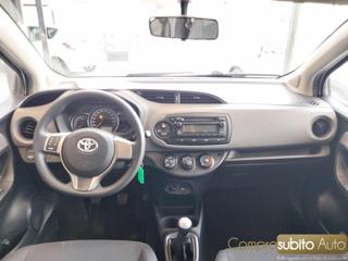 TOYOTA Yaris usata, con Interni in pelle