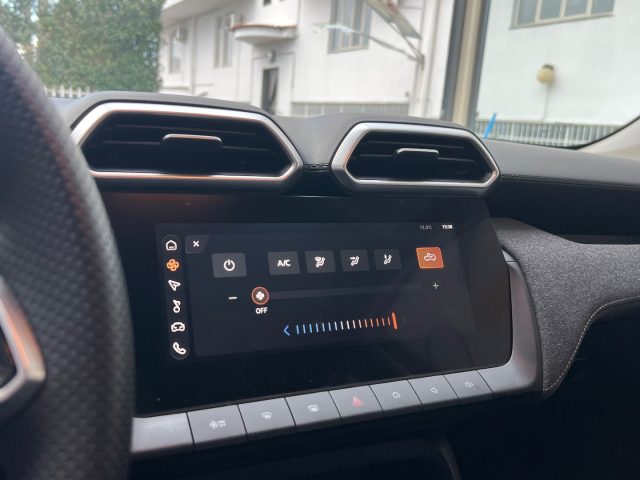 MG ZS usata, con Touch screen