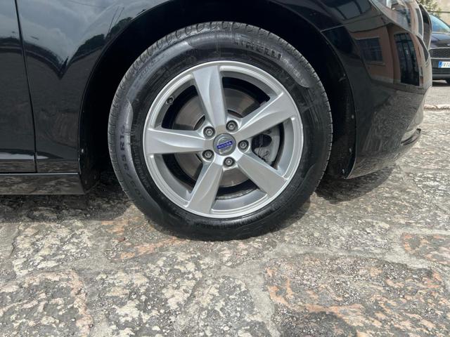 VOLVO V40 usata, con Sedile posteriore sdoppiato